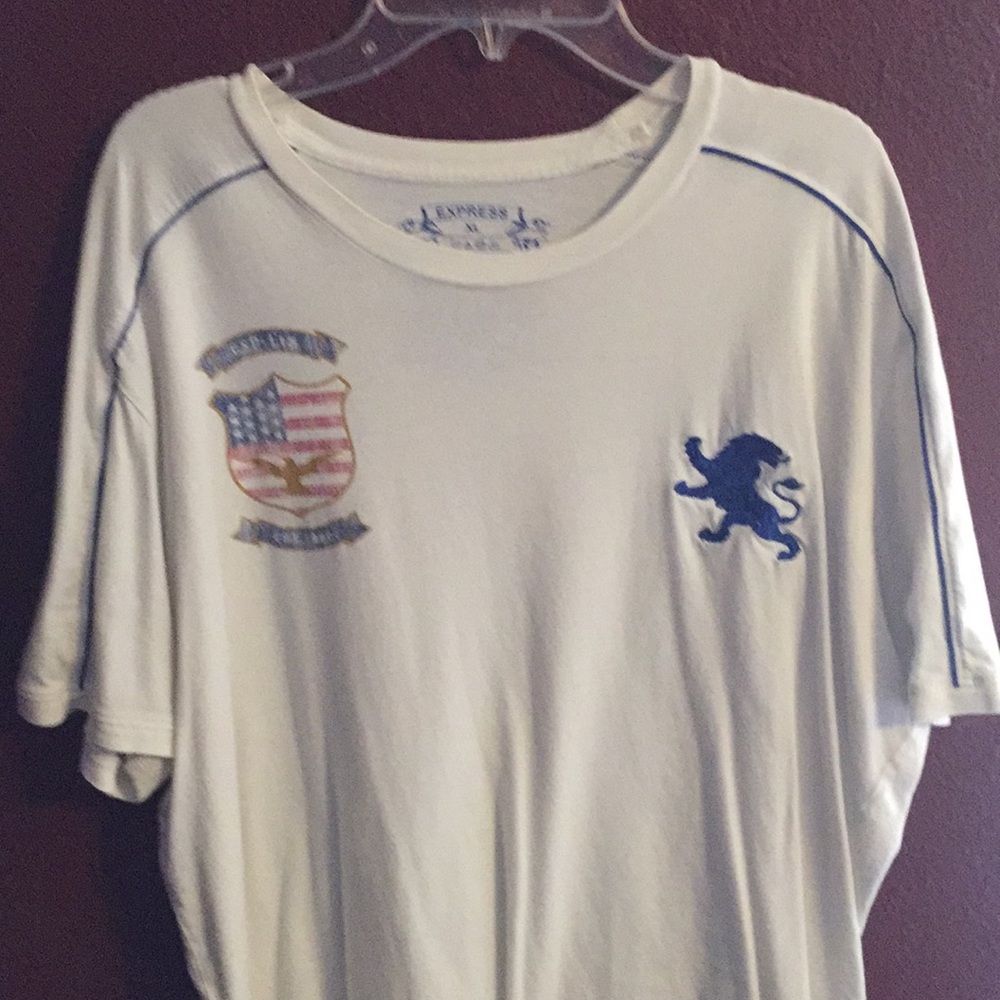 Express Tee